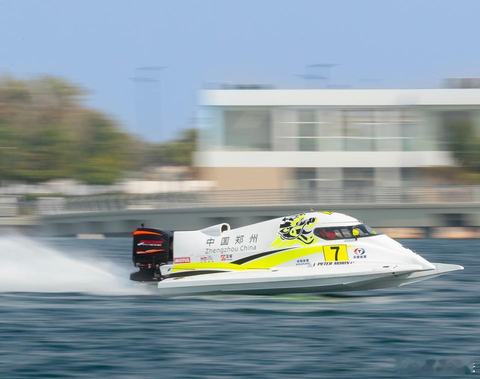 【沙特·吉达 11月26日 星期三】 本周五（27日）首场练习赛前夕，首届吉达大