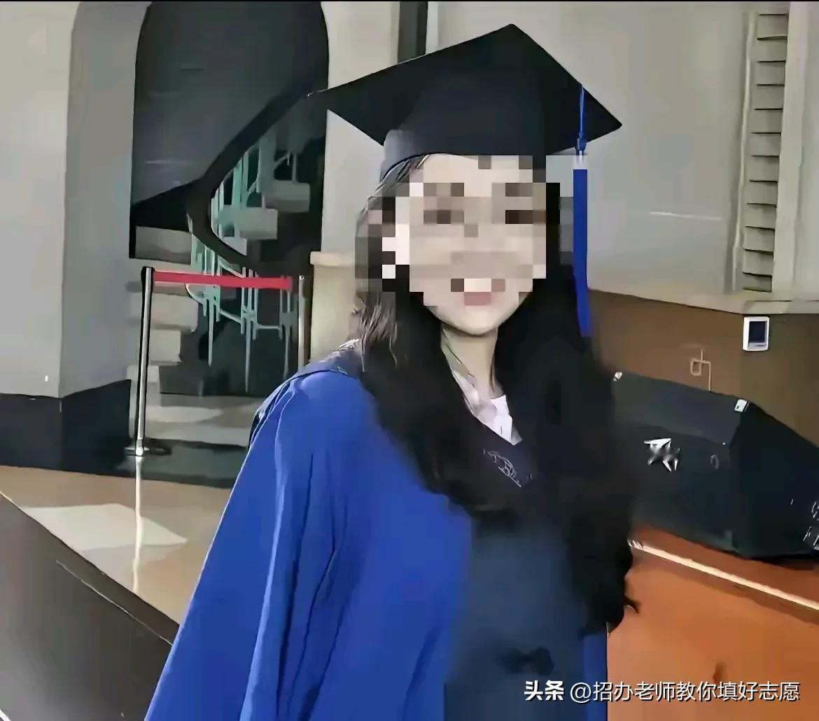 她的经历让我想起了一句话，是武大校友雷军说的:奇迹发生的前提是你相信这个奇迹会发