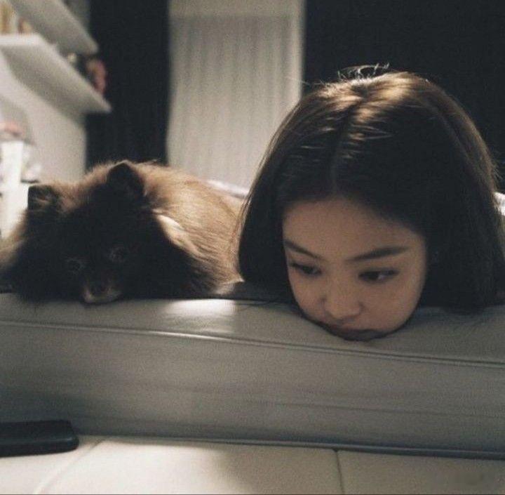 JENNIE[超话] Kuma生日快乐 要陪年年很久很久喔 ​​​