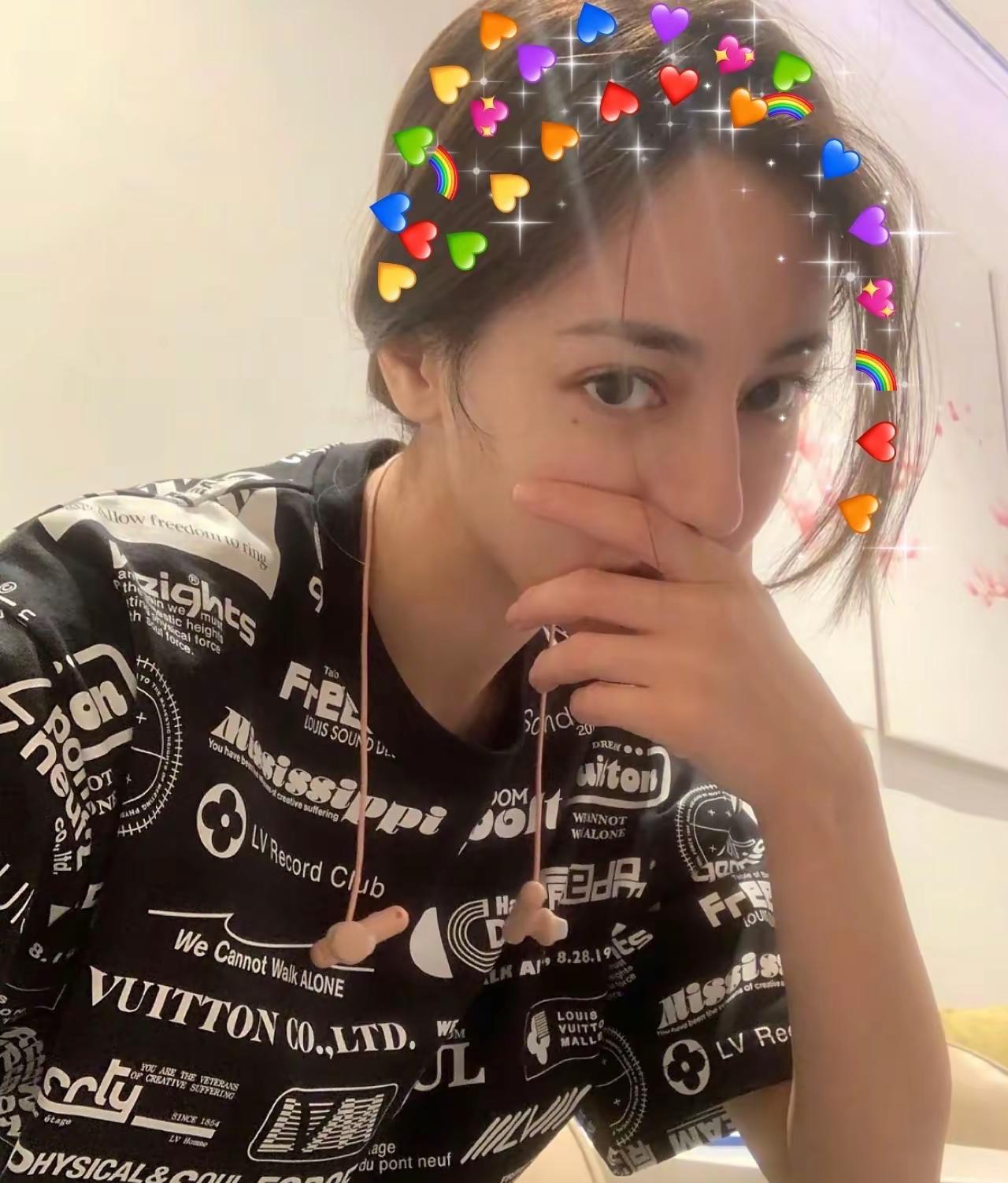 校霸给我一颗糖 全班都炸了迪丽热巴 甜妹 发型