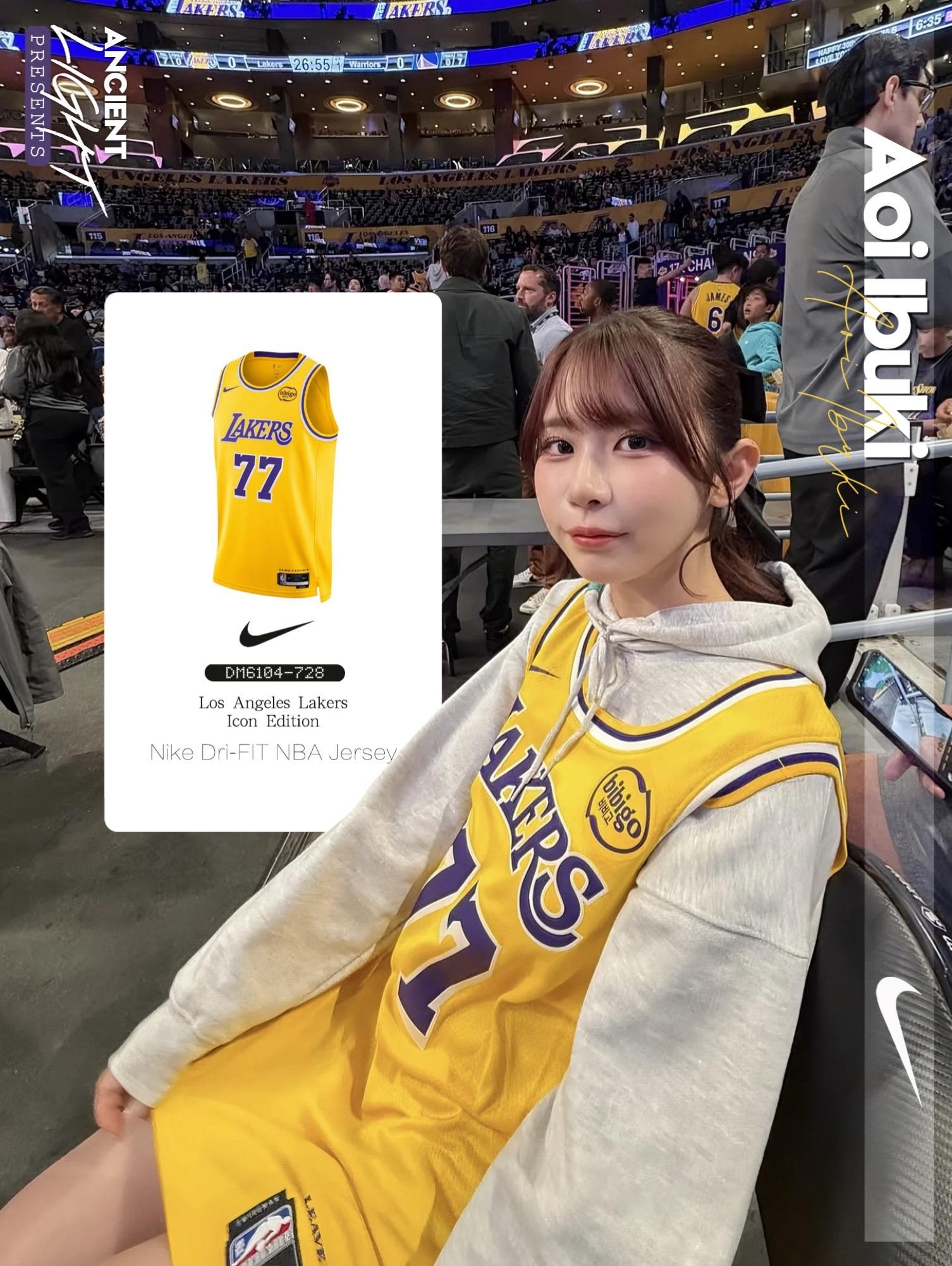 NBA开赛首日赛场颜值担当⁉️这身球衣我粉了‼️ 湖人揭幕战现场焦点！...