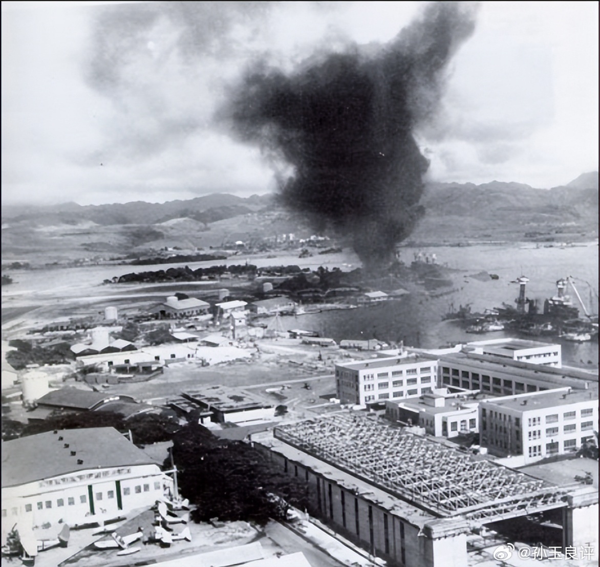 【美教授提前警告伊朗对美以要小心，孙玉良：美外交失信将写入历史】近日，美国哥伦比