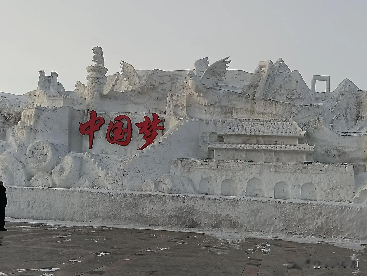 然而，对于拥有健康的人来说，富有是最值钱的，所以，每个人的人生轨迹不同，方向不同