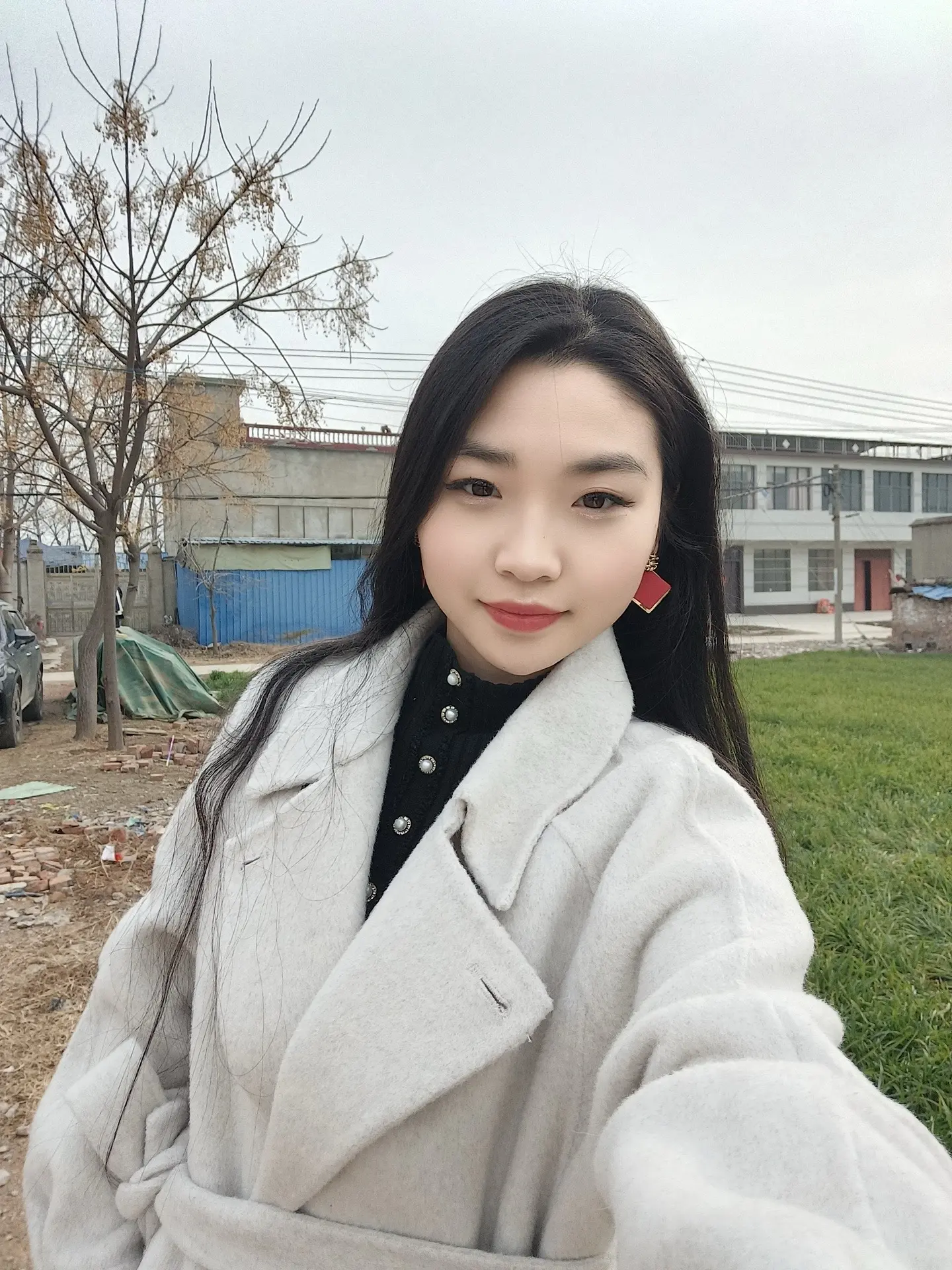 都说我该结婚了，可是他们忘了，我相貌平平、学历一般、没车没房、没存款...