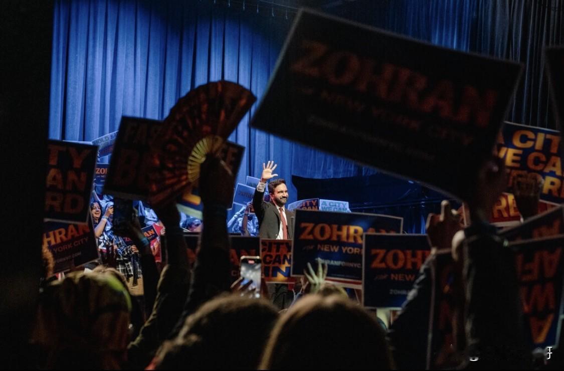 首个社会主义理论支持者上任美国市长

   今天投票结果显示马姆达尼获得50.4