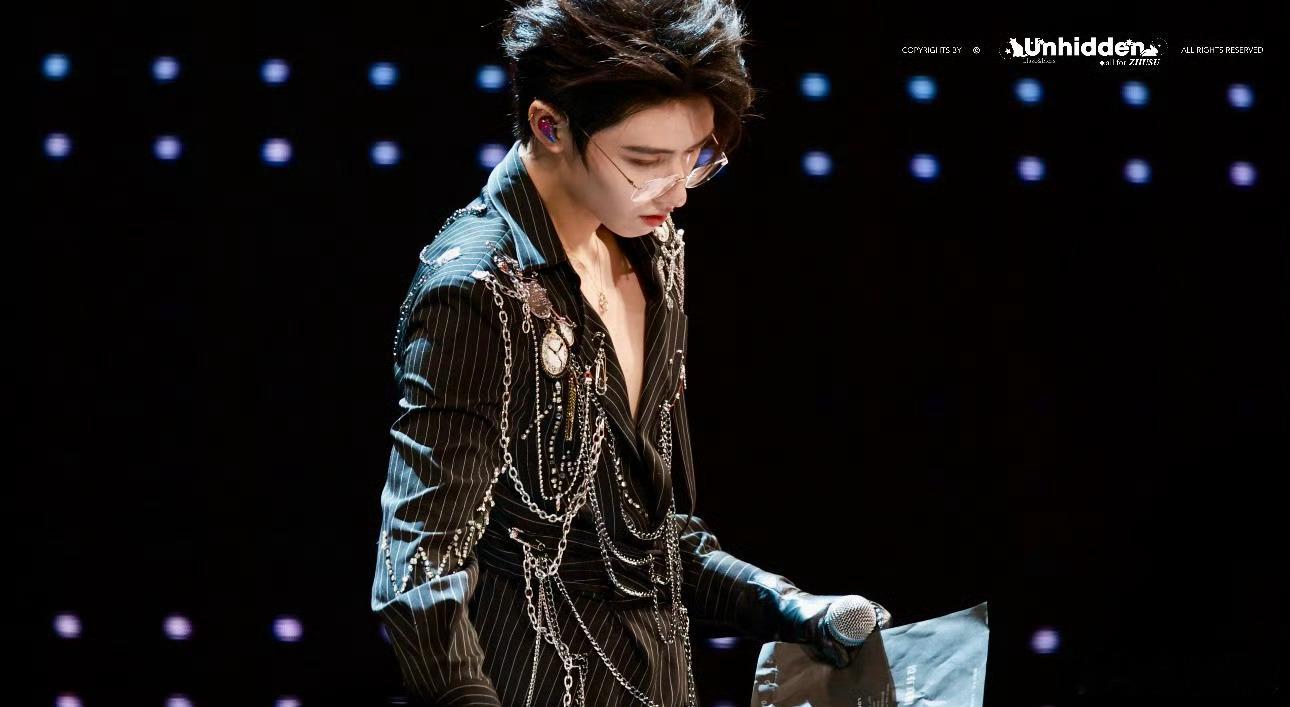 朱志鑫苏新皓我一定会为你转身谁想出来的让朱志鑫苏新皓表演罗生门的简直是天才完全适