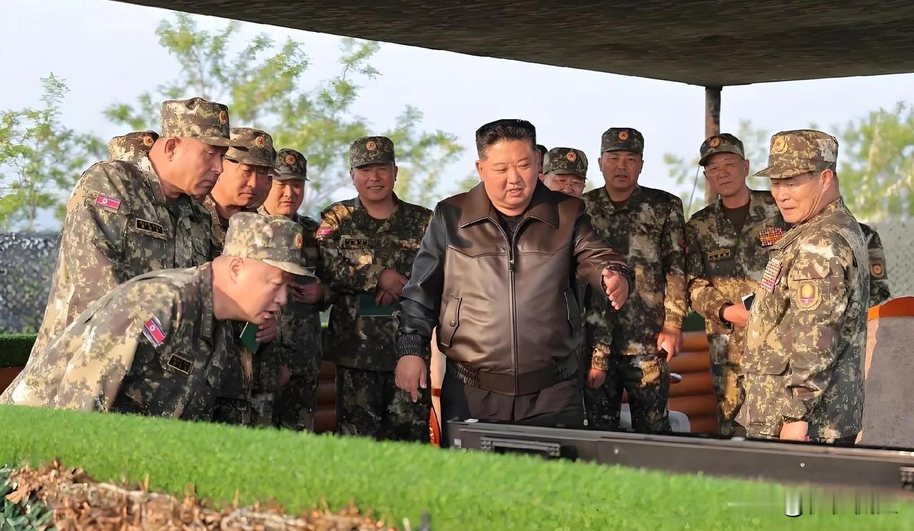 朝鲜发声！据朝中社星期一（5日）报道，金正恩明确表示，鉴于当前愈演愈烈的地缘政治