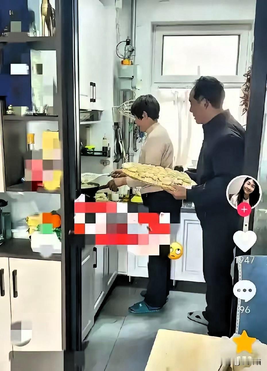 淄博这家人的日常，才是当代家庭最缺的“情绪奢侈品”！[快哭了]婆婆煮饺子偷偷先吃