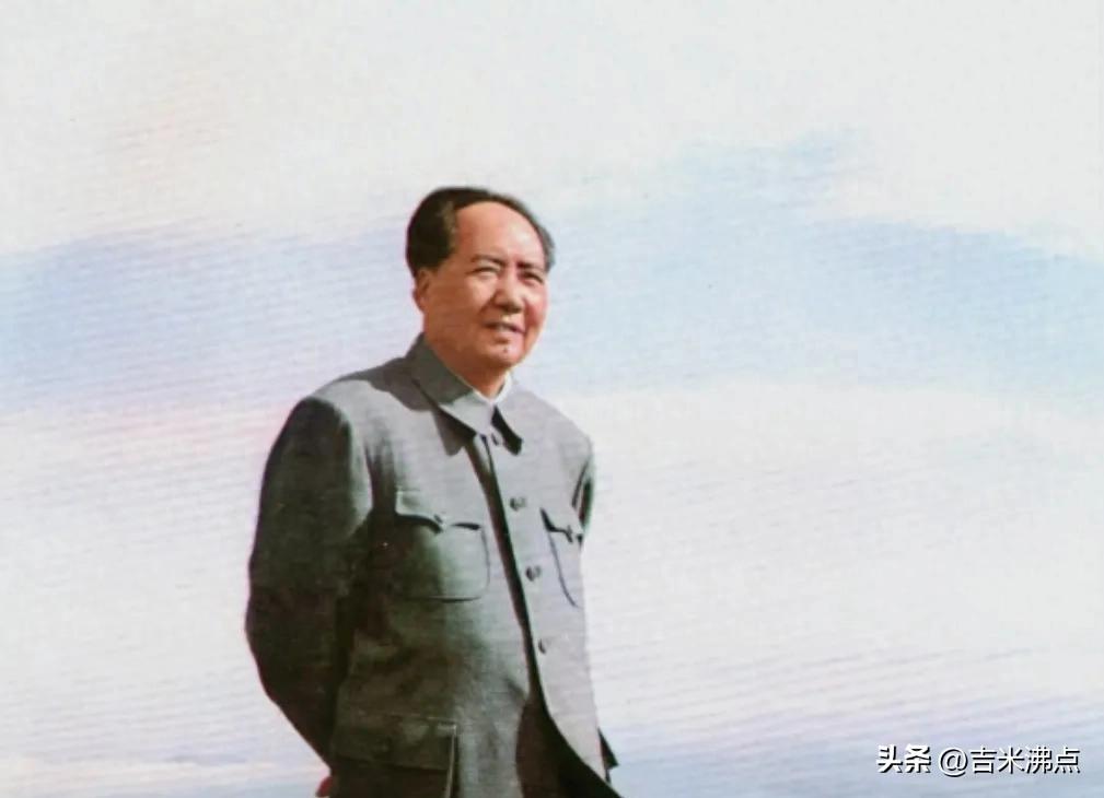 历史不是巧合：从四个关键节点读懂毛泽东与近代中国的深度共振。
网上老有人说毛泽东