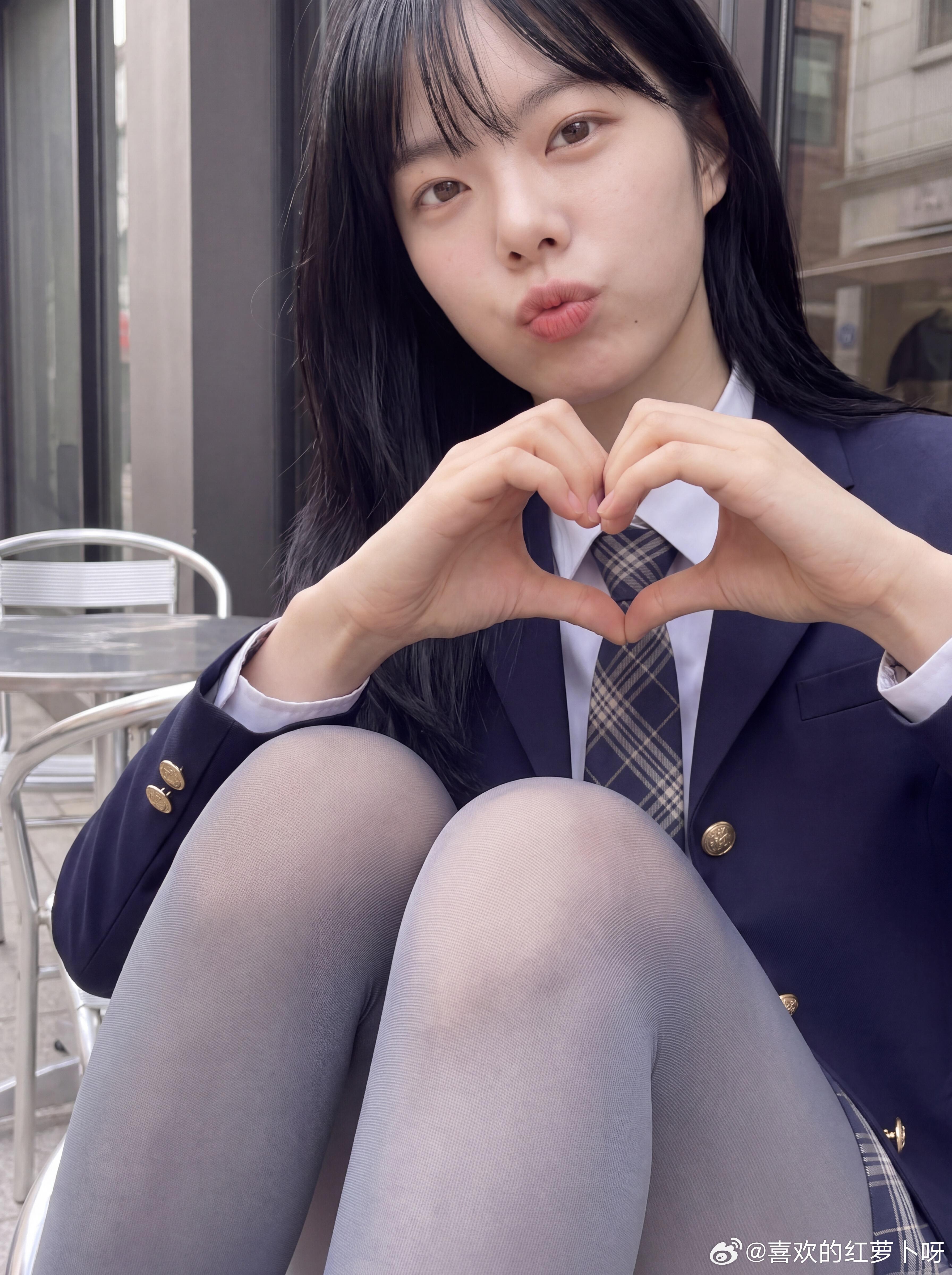 厚灰美学 ​​​