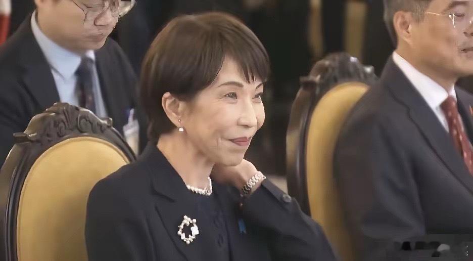 重磅！更正建议！报道日本时，有两点常见叙述错误，须更正：❶不应写日本“天皇”，得