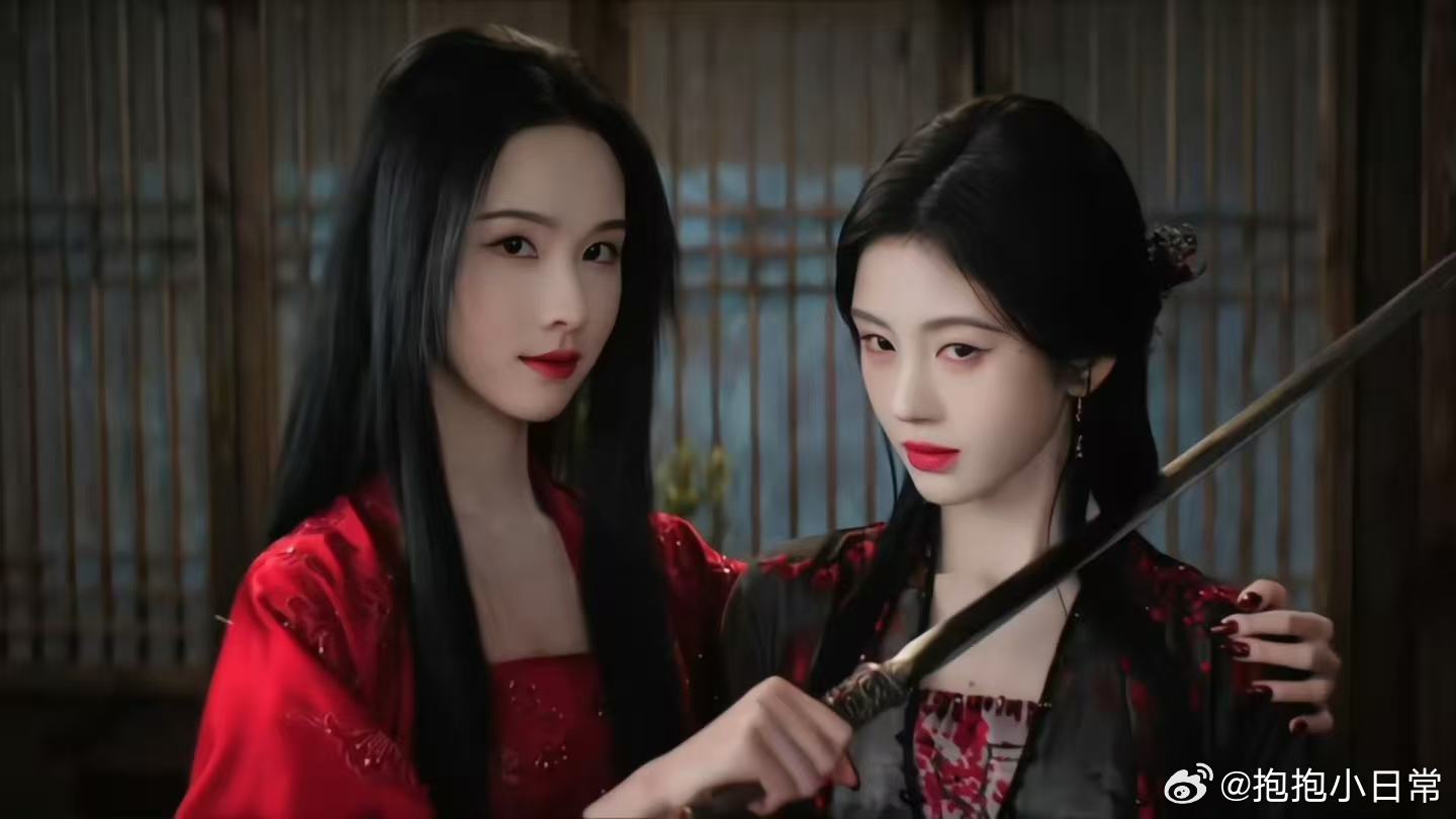 月鳞绮纪出乎意料的好看 本来对古装奇幻没兴趣，结果月鳞绮纪真香，剧情不拖沓细节也