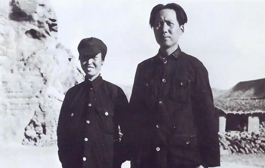 1984年，贺子珍遗体在上海火化，邓小平得知后，亲自打破一个常规。1984年，贺