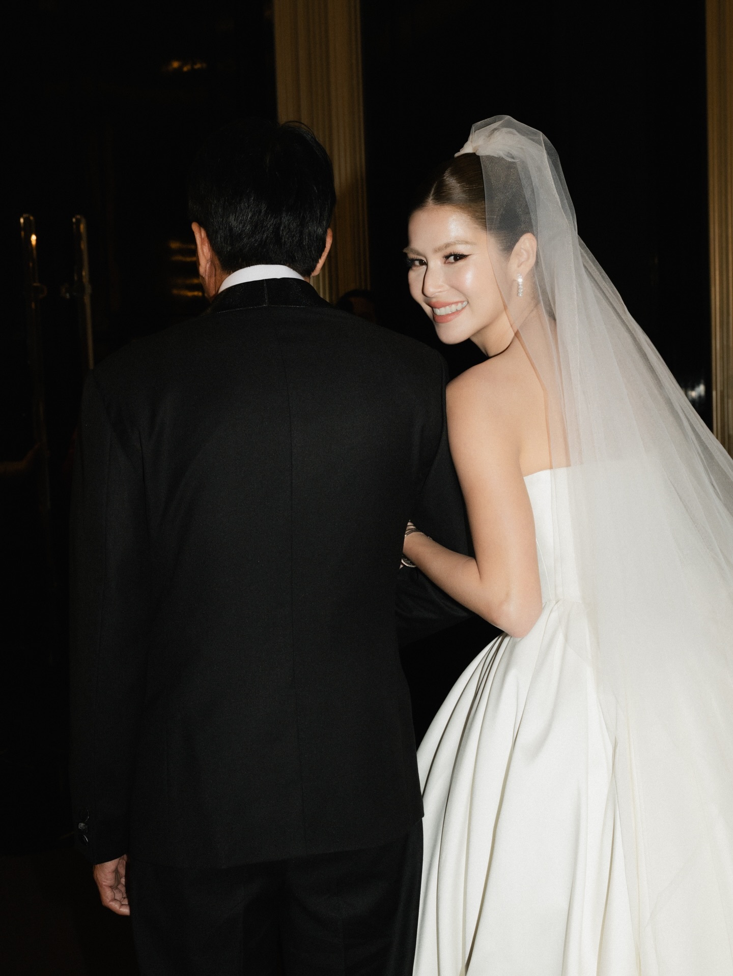 泰国明星Yiiiwha Preeyakarn｜IG更新✨漂亮的新娘～👰🏻💒