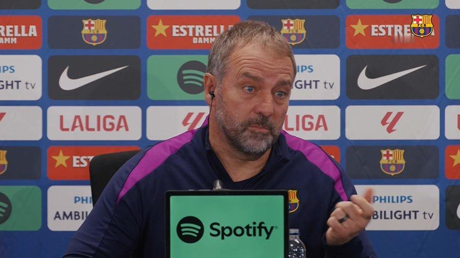 问：自从特尔施特根获得体检合格证明后，你和他谈过吗？关于他在球队中的角色？他的未