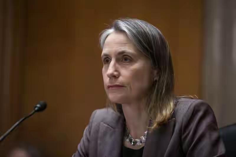 美国前官员菲奥娜·希尔爆出惊天猛料，她说，俄罗斯曾非正式提出，用委内瑞拉交换乌克