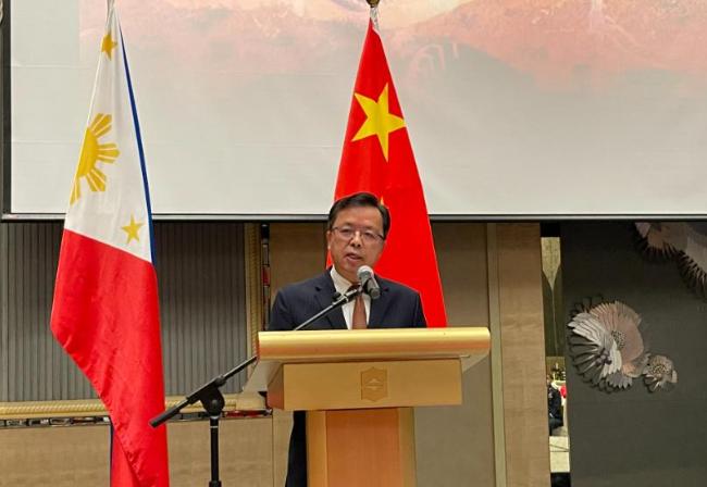 你敢信吗？在菲律宾某些官员的口中，中国在自己领土上放一个科研浮标，竟然能被描绘成