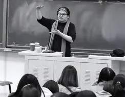 刘欢副教授含金量多高？教书32年没转正！因病内退，还是身份耽误