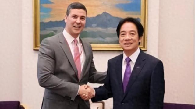 第二个立陶宛出现了？主动邀请赖清德访问，中国68年的友谊喂了狗培尼亚这人，背景是