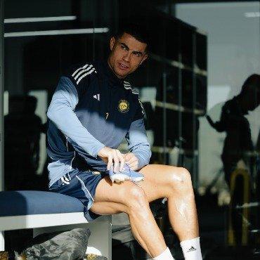 C罗可能重返欧洲或前往美职联世界杯结束肯定要换队就是这么个情况这两年没拿到冠军，