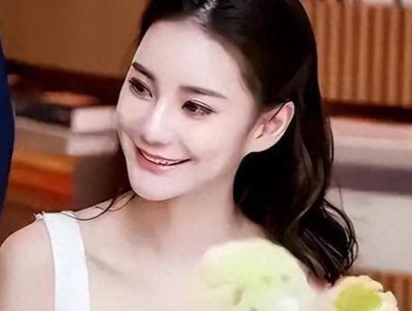 我跟老公闲聊，感慨马筱梅都是二婚了，还能嫁给汪小菲这种条件好的有钱人，实在让人羡