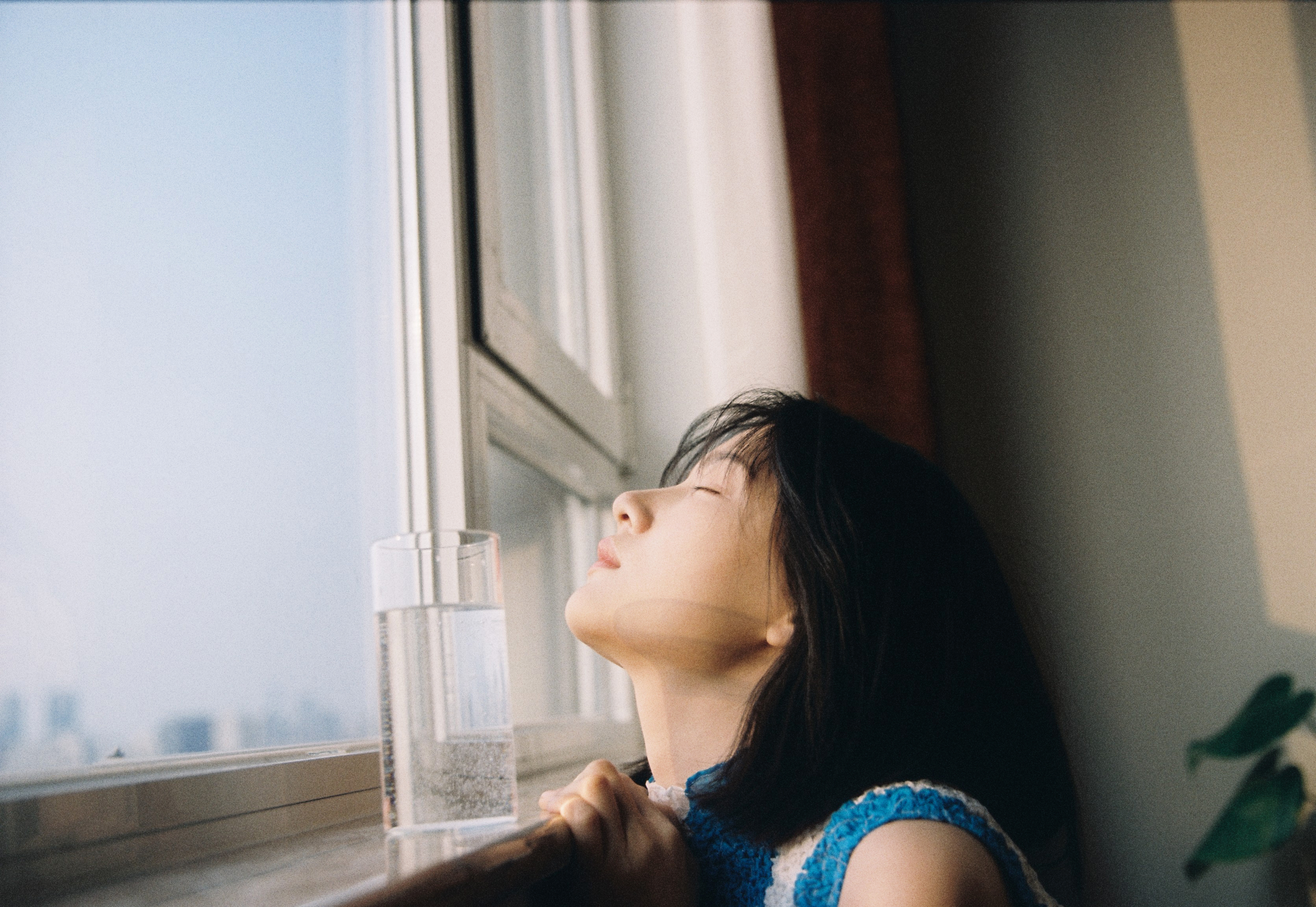 任敏[超话] 在复制粘贴的时代，你是手写的诗[鲜花] ​​​