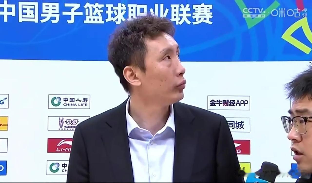 随着江苏男篮89：108不敌辽宁男篮，本场比赛暴露出3个可笑的事实。

1. 江