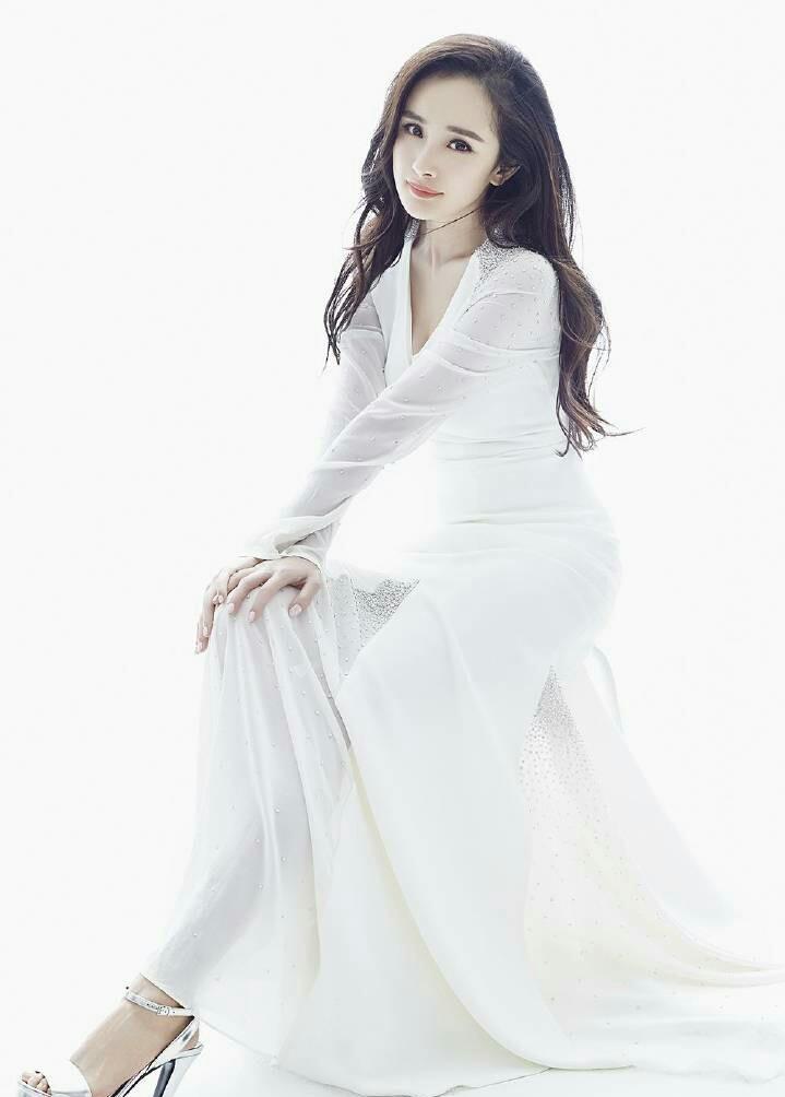 杨幂：插足别人婚姻是错误的角色是演绎，三观是底线！为杨幂的清醒表态点赞，清晰区分