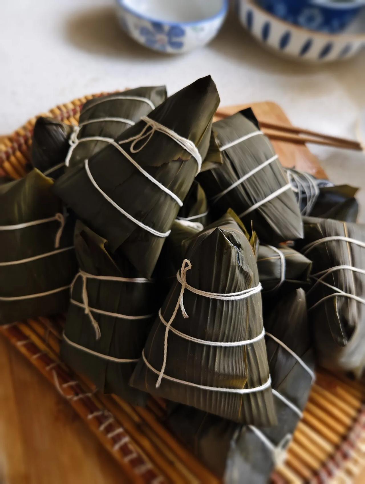 用“高压锅”煮粽子需要多长时间？现在的人包粽子大多用高压锅，因为高压锅用时短，比