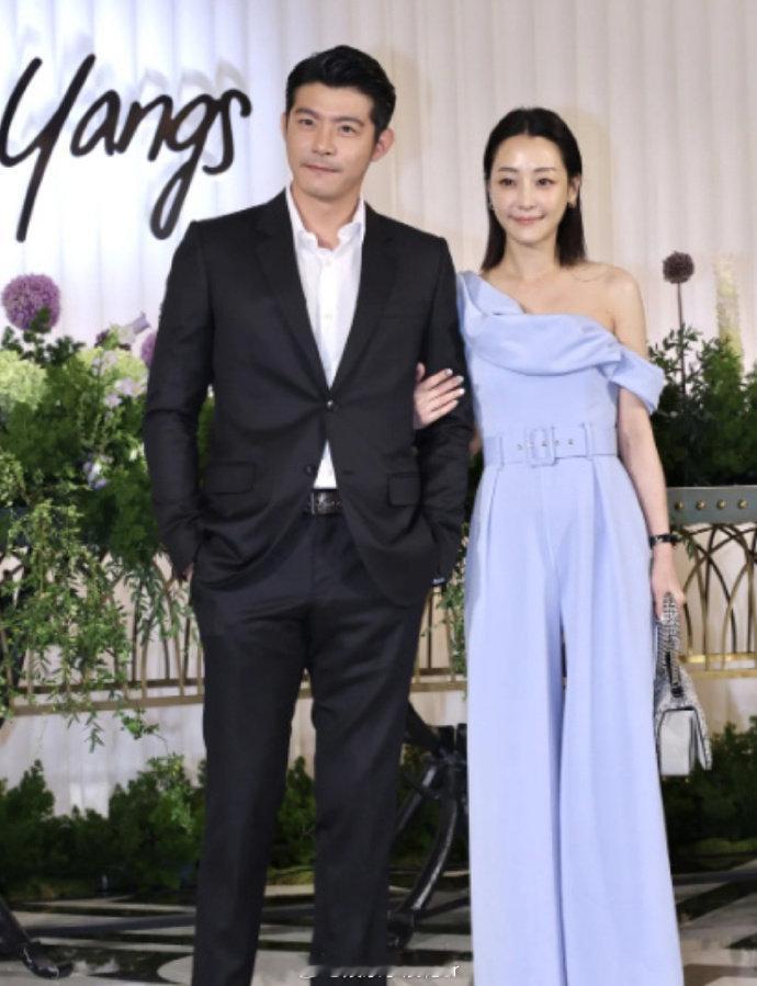 谢欣颖说没有与王柏杰交恶谢欣颖王柏杰偶尔会联络 据台媒，谢欣颖在保养品活动上被问