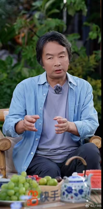 什么是文科能力 文科让人学会客观审视自身的处境，不必盲目跟风世俗的求职标准，锁定