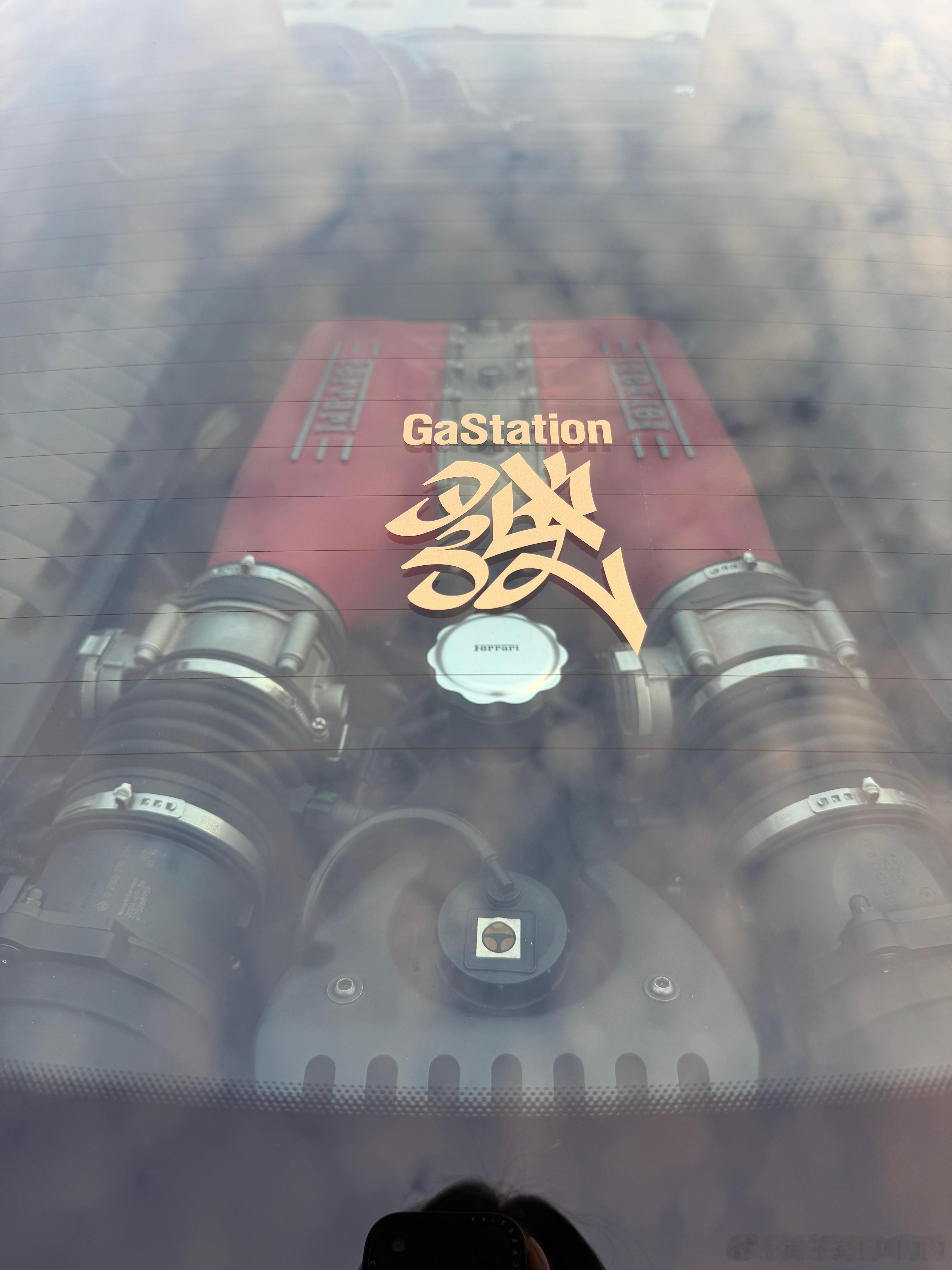 新贴纸安排上了！！！祝大家新的一年 发发发汽场全开日常分享法拉利458