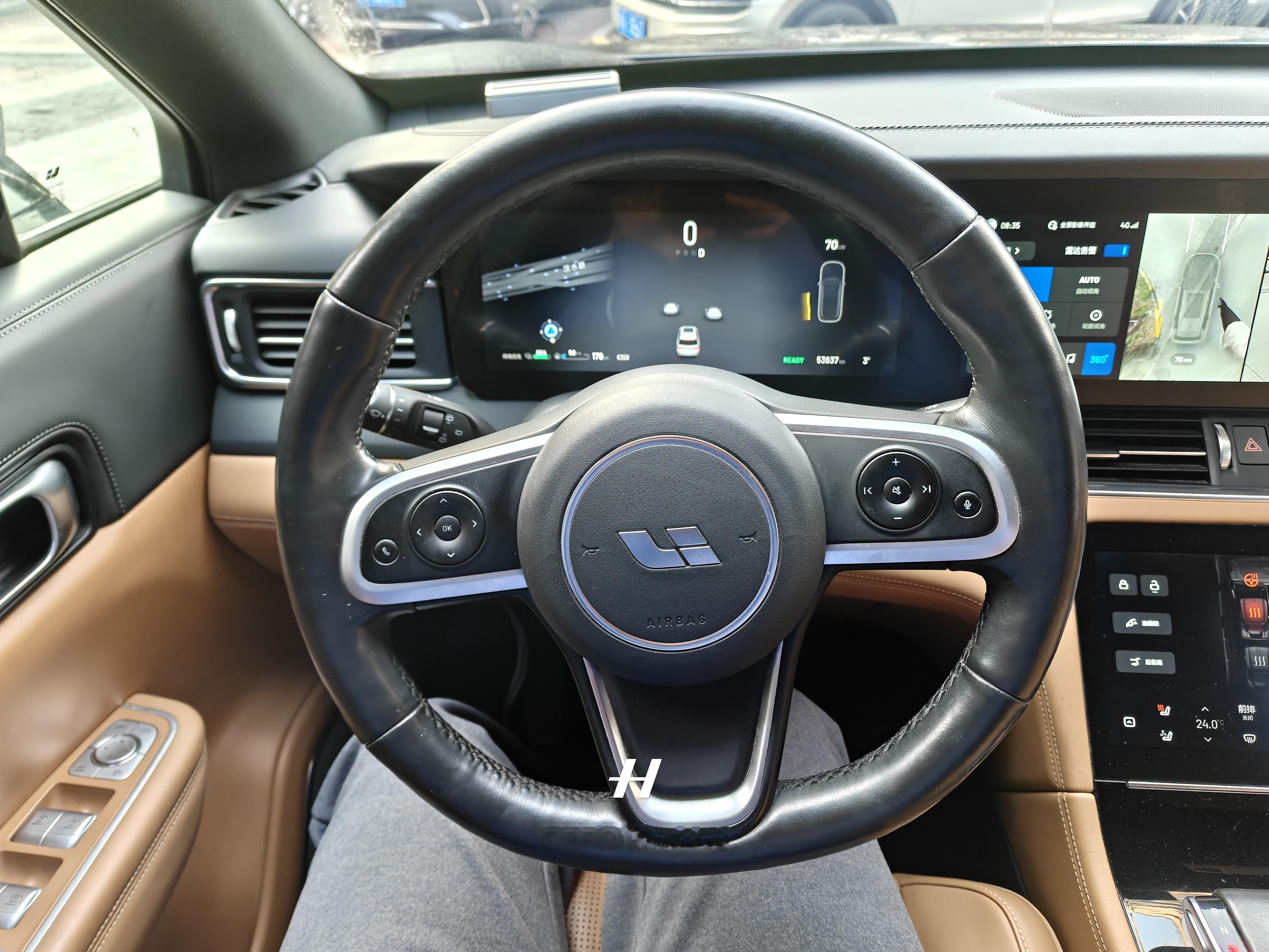 i6开完，再开理想ONE感觉像在开大巴