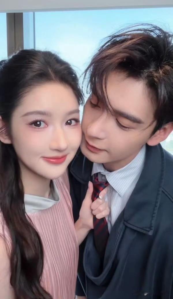 1月23日，原以为陈星旭挺糊的，没想到他资源这么好，2年在4个平台播了6部戏！