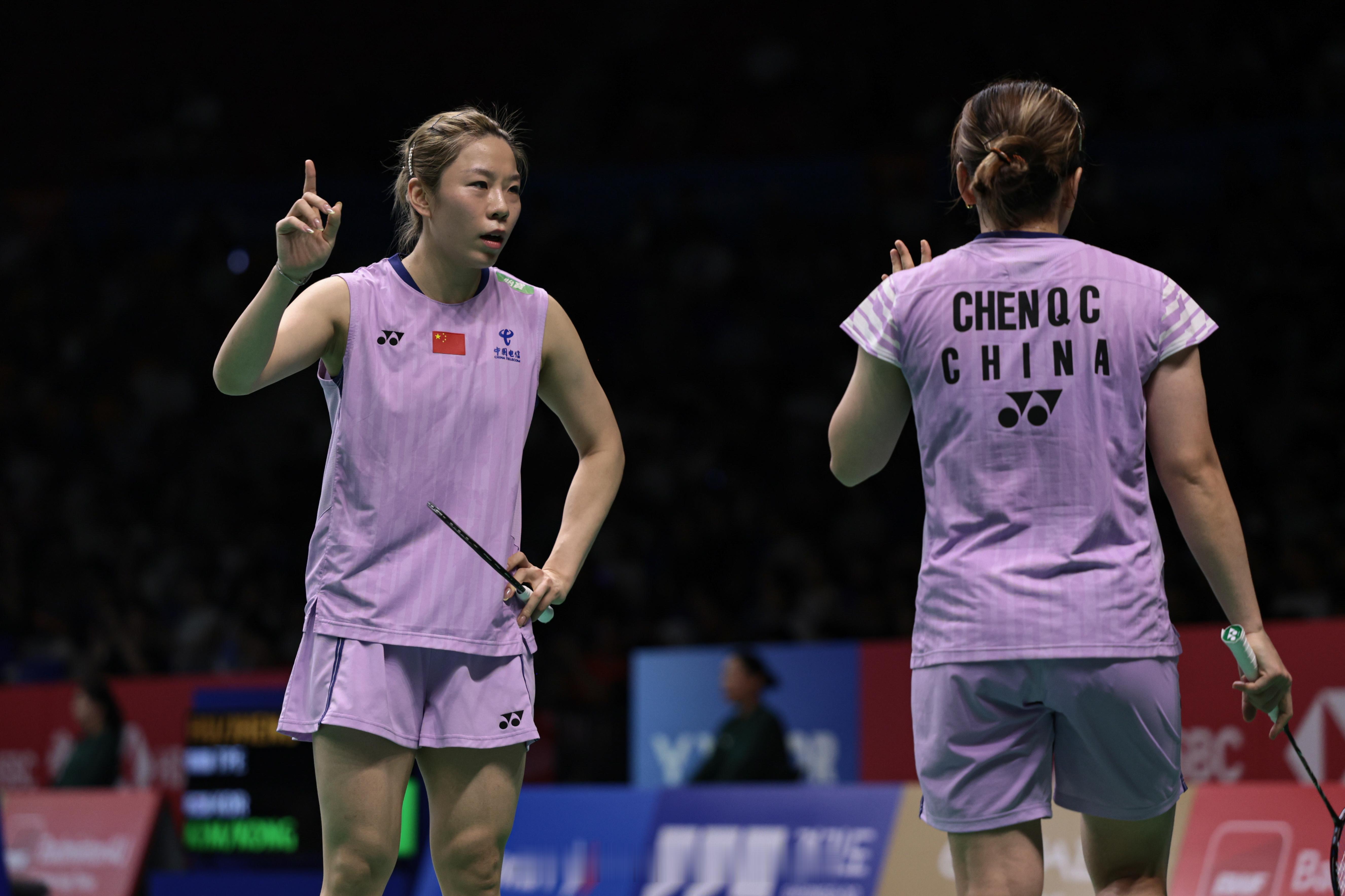 陈清晨贾一凡回应最后一舞 10月26日，更新陈清晨贾一凡采访。陈清晨：“不知该如