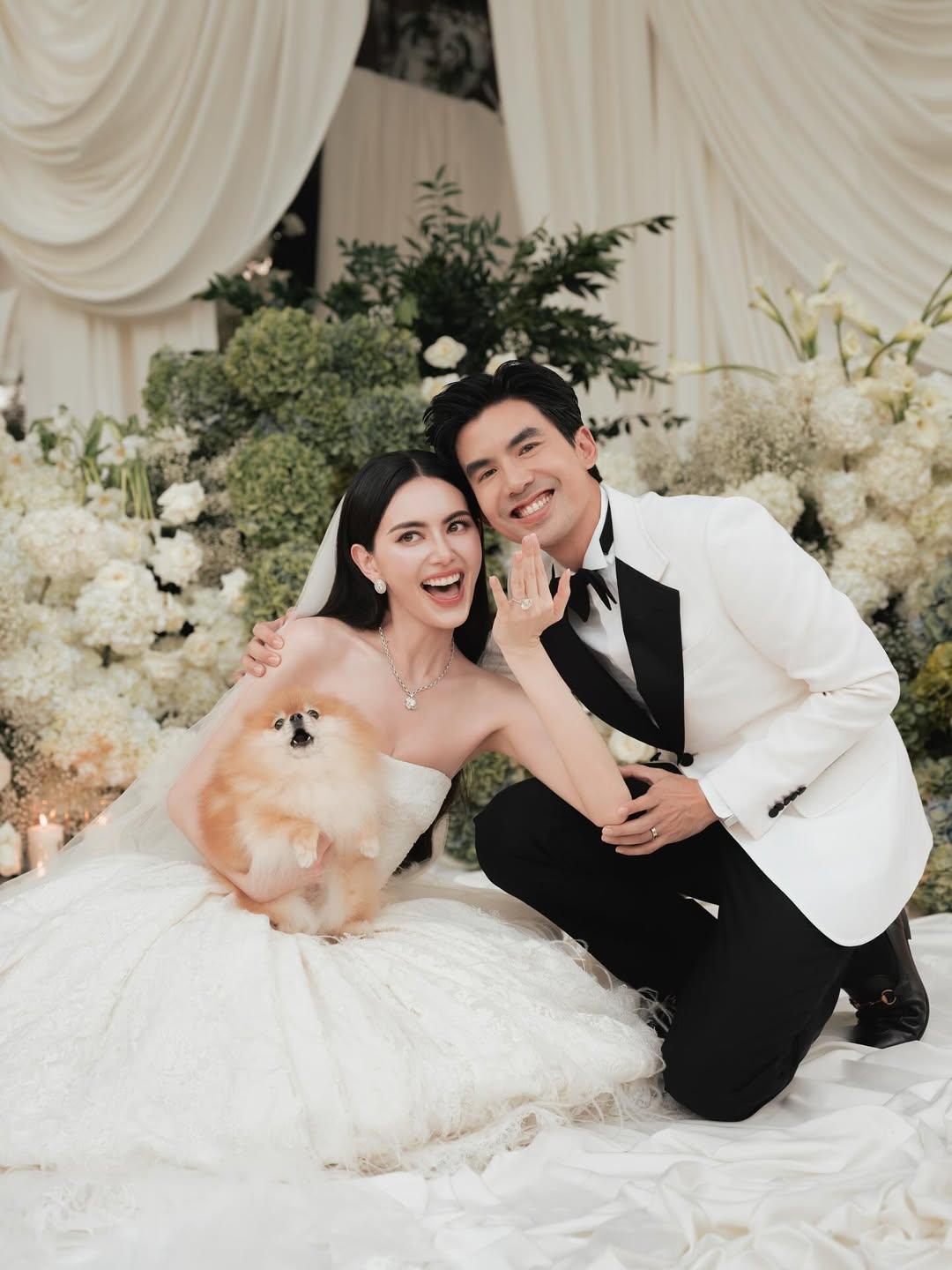 终于等到了女神Mai Davika和男友Ter大婚！低调温馨的现场到处都冒着粉红