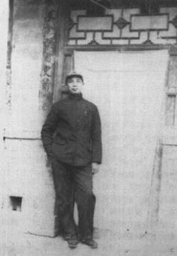 叶子龙在西柏坡