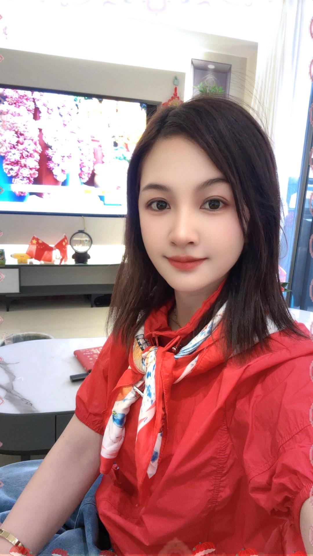 管管她身份证写多少，看起来年轻才是本事😎😂😂