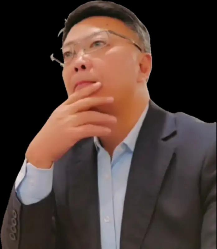 退休两年，昨晚又梦见领导推门问材料写好了没。
梦里我光着脚在旧办公室狂奔，打印机