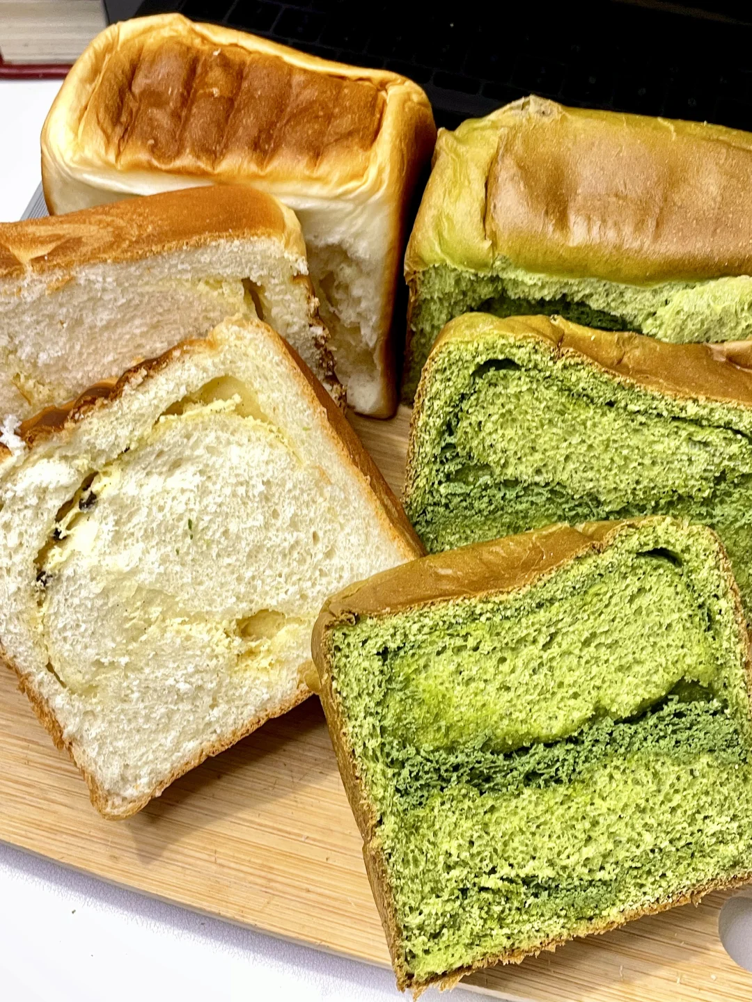 整个的吐司🍞吃起来太爽了