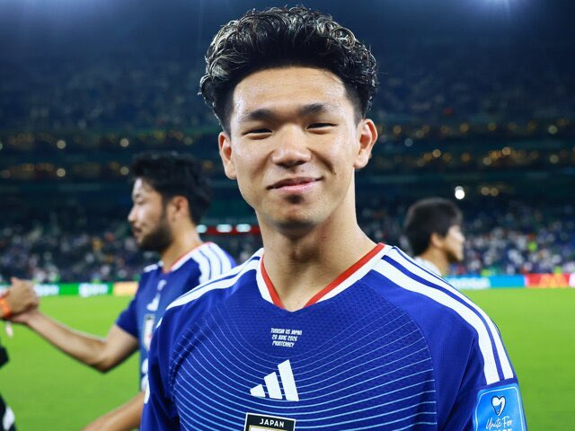 盐谷健人他毕业于庆应义塾大学法学部🥹（日本顶尖私立大学 和早稻田大学并成为私学