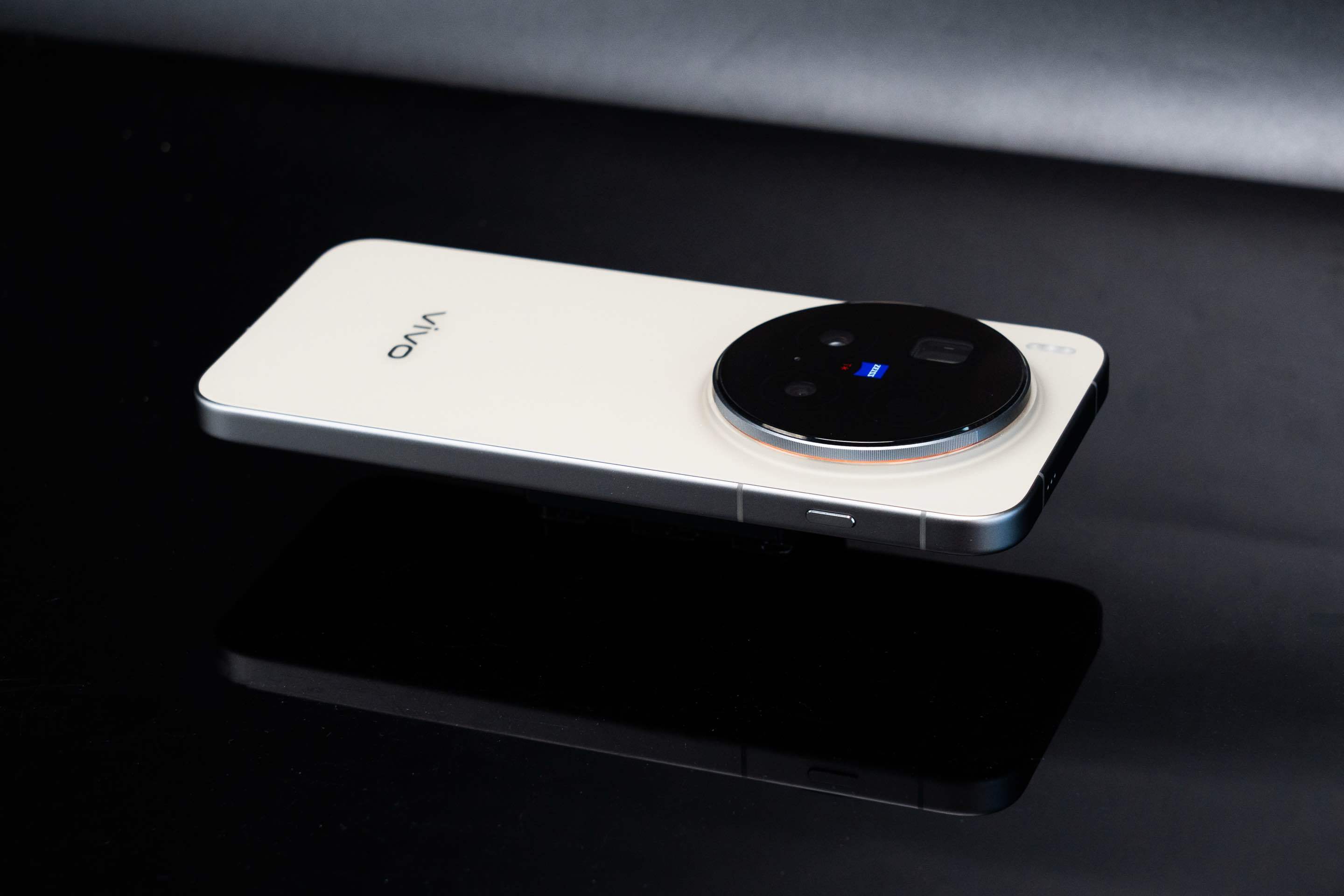 vivo X300系列vivo X300 Pro摄影师套装，真机真的太帅了！颜色