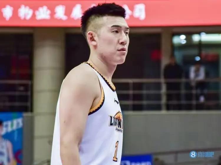 付豪取代余嘉豪，廖三宁被无视，这还是靠关系吗？

按照各位置打蒙古的表现看，后卫