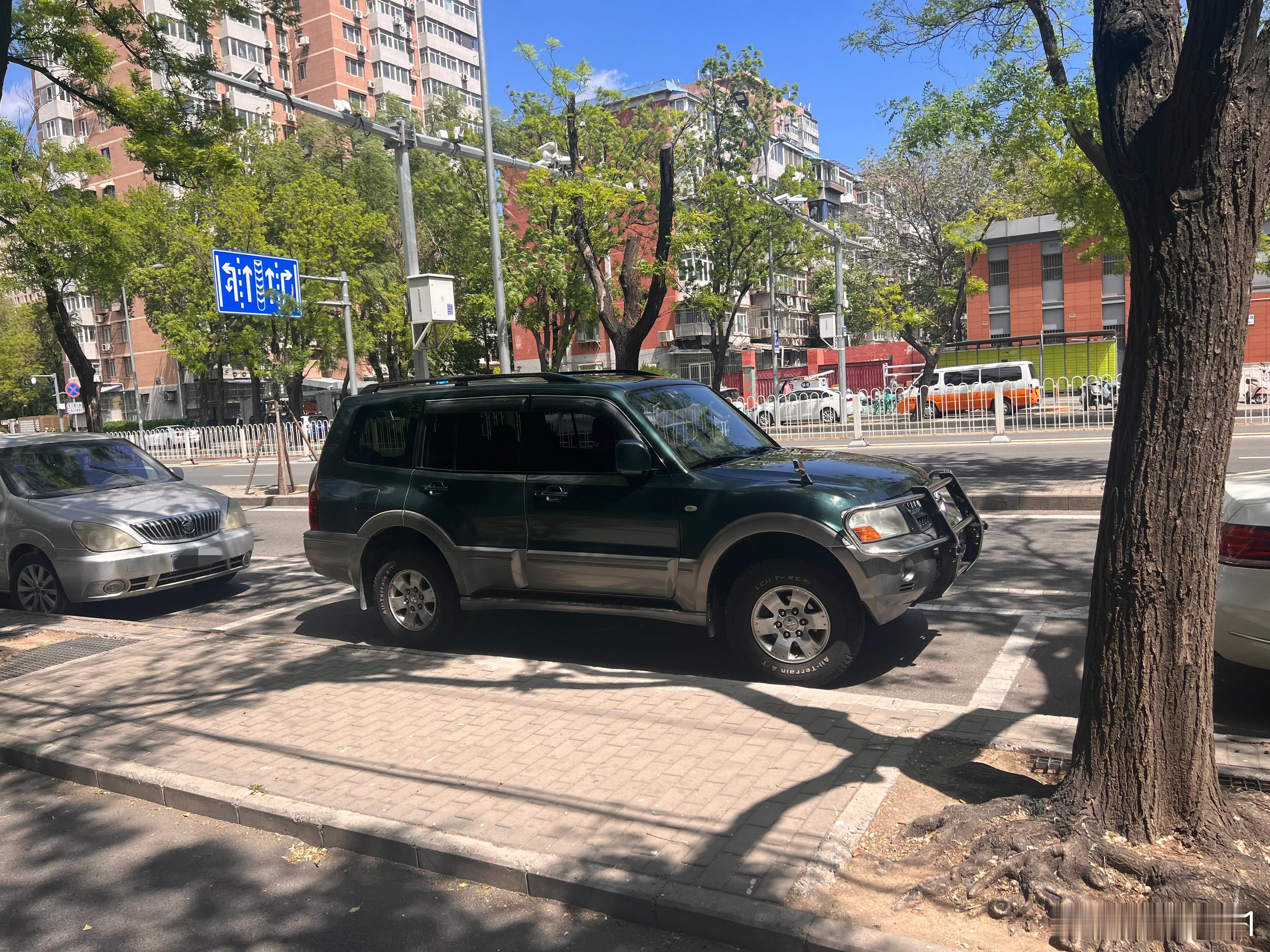 第三代帕杰罗真好看啊，也是真唏嘘……可惜了……妇科聊汽车常识 北京