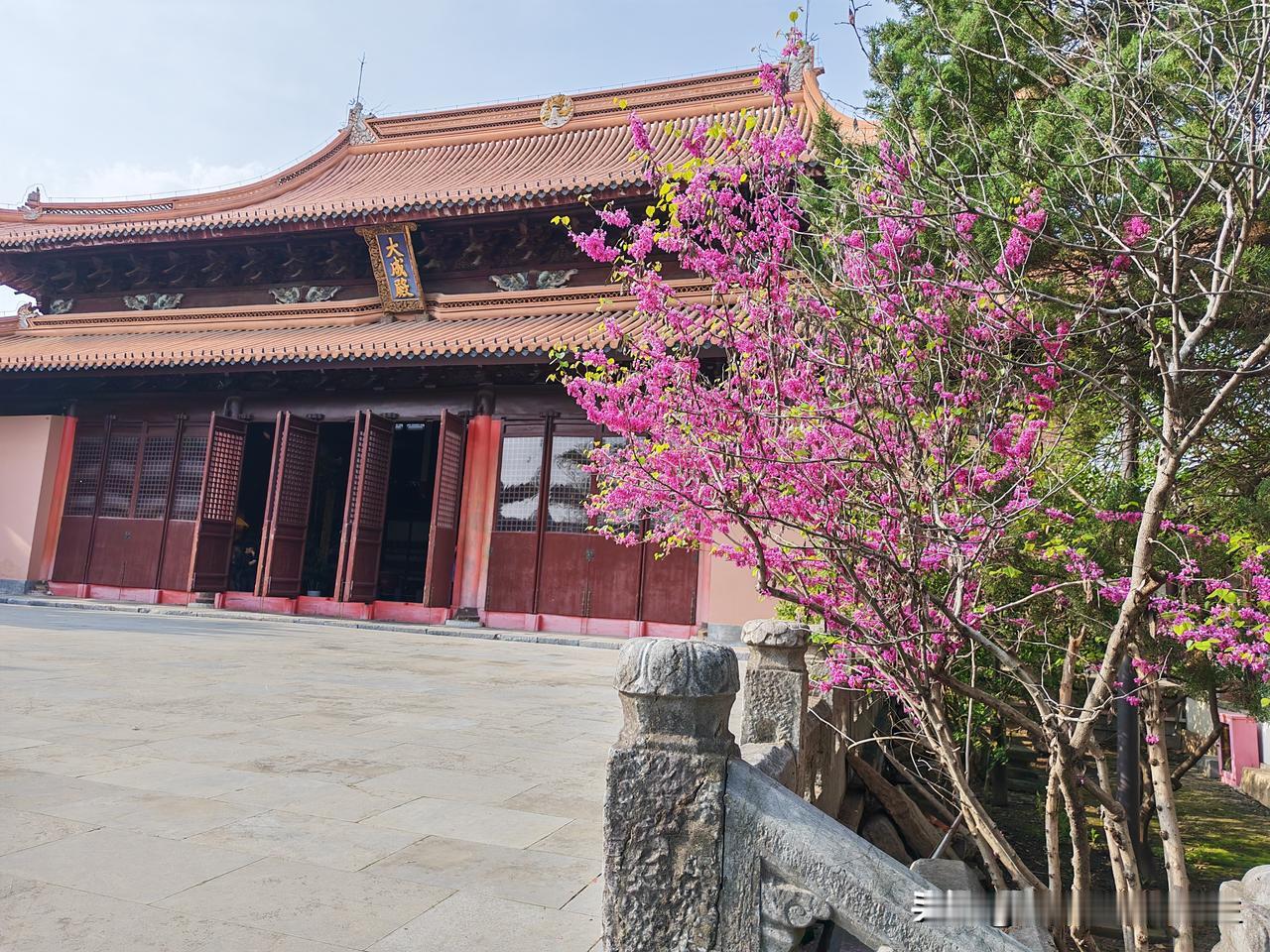 苏州碑刻博物馆（苏州文庙管理所）位于苏州市姑苏区人民路613号，是在北宋范仲淹创