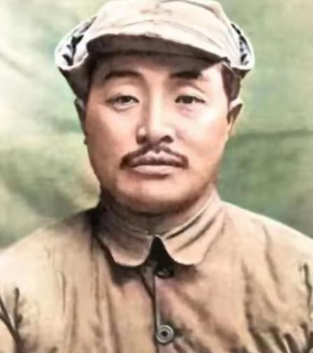 1939年，贺龙打算提拔老部下王尚荣担任旅长，毛主席突然反问：“当年给八路军送4