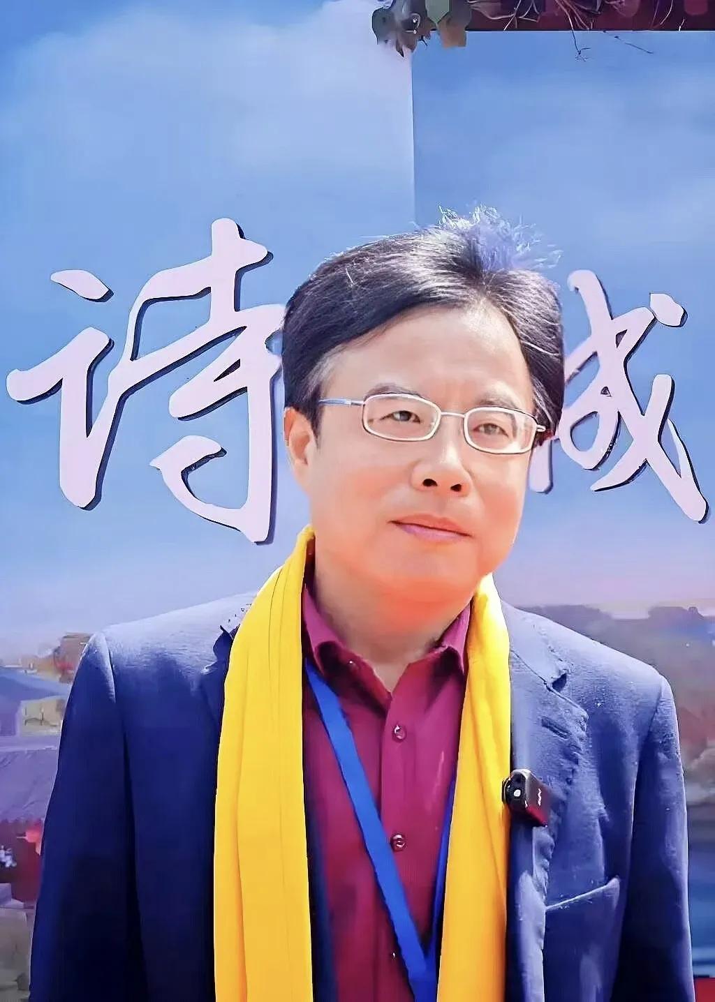 敬和中华诗词学会常务副会长林峰老师诗词韵12首：李家宁(中国)
1、敬和林峰会长