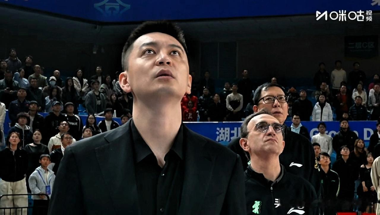 赵继伟对辽宁男篮太重要，杯赛没有他，让家乡球队即战力降低30％，竟然和龙狮这种球