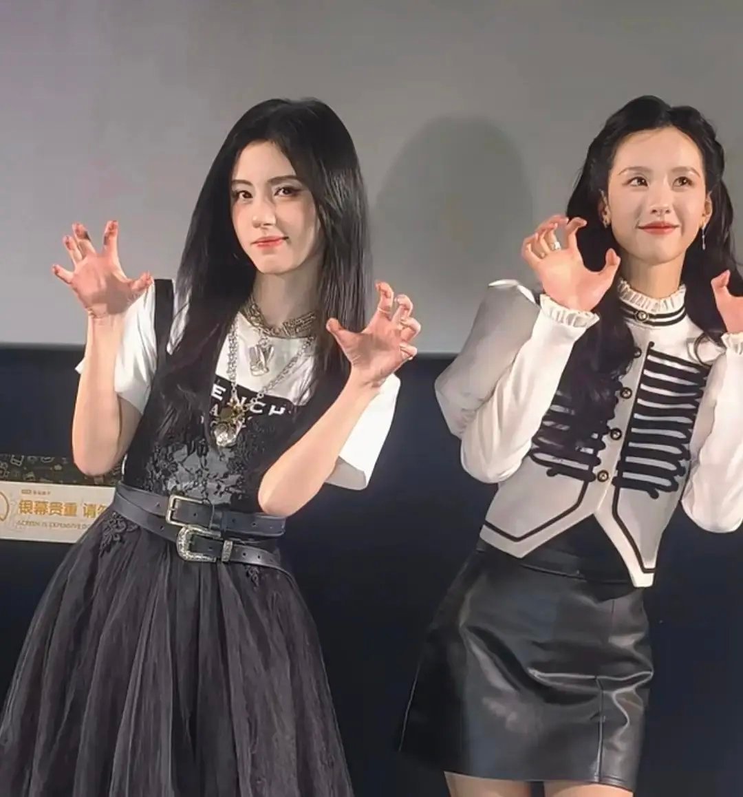 陈都灵和鞠婧祎同框，谁赢了？ 