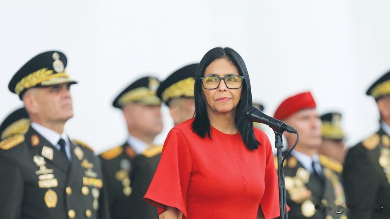 以能源换和平的双赢，委内瑞拉与美国签署25年石油开采协议
洲哥讲时事 当地时间2